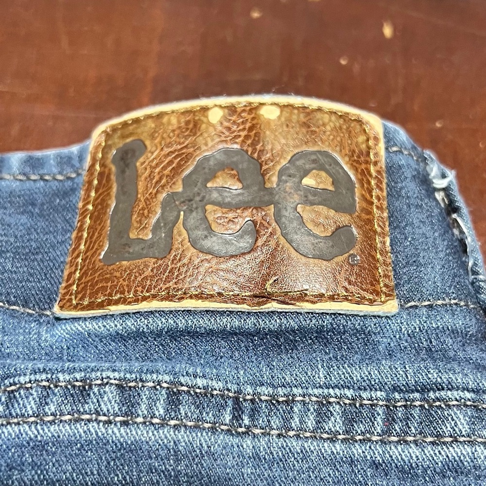 Lee Extreme Motion Mens Straight Leg Jeans 38x34 Medium Wash Blue Denim Pants - Picture 8 of 11